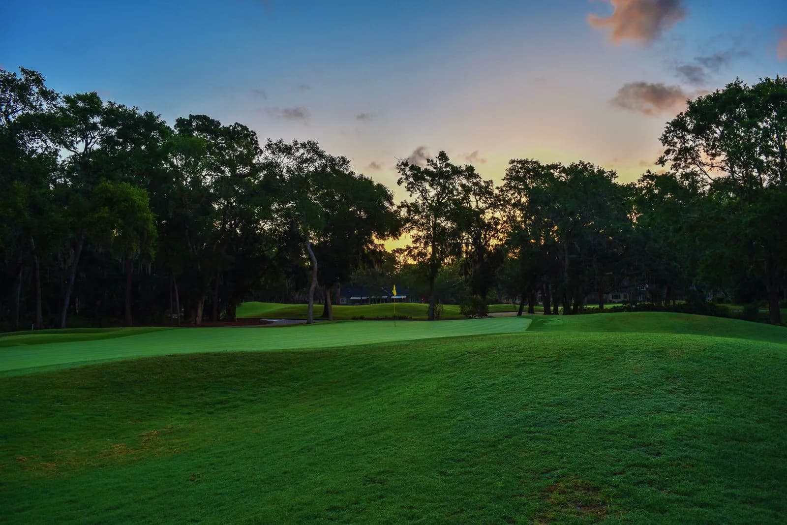 Luxury homes near Atlanta golf courses